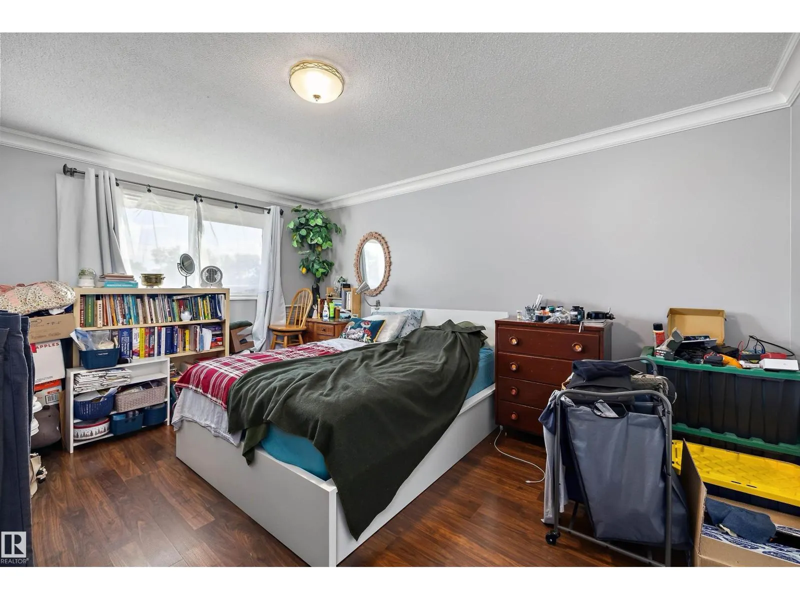 #303 10735 81 AV NW