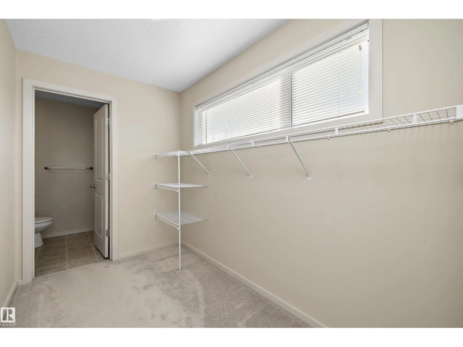 #317 340 WINDERMERE RD NW