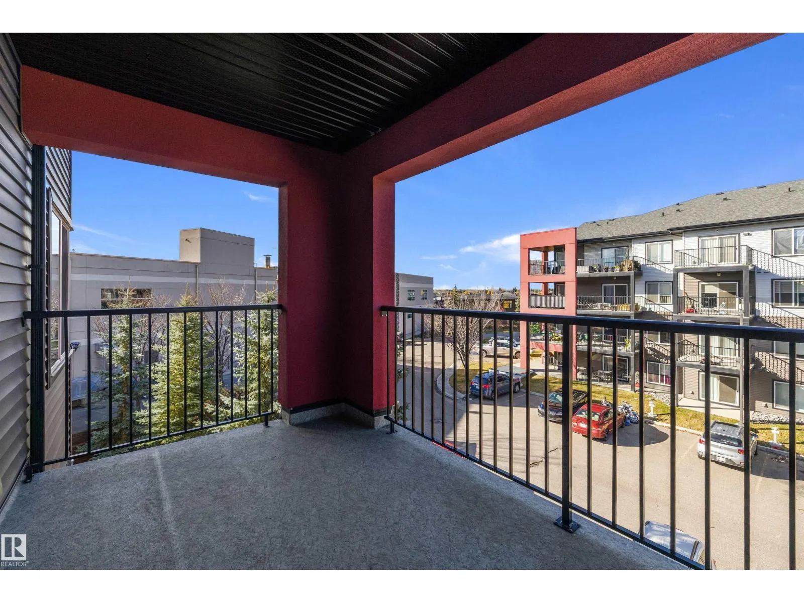 #317 340 WINDERMERE RD NW