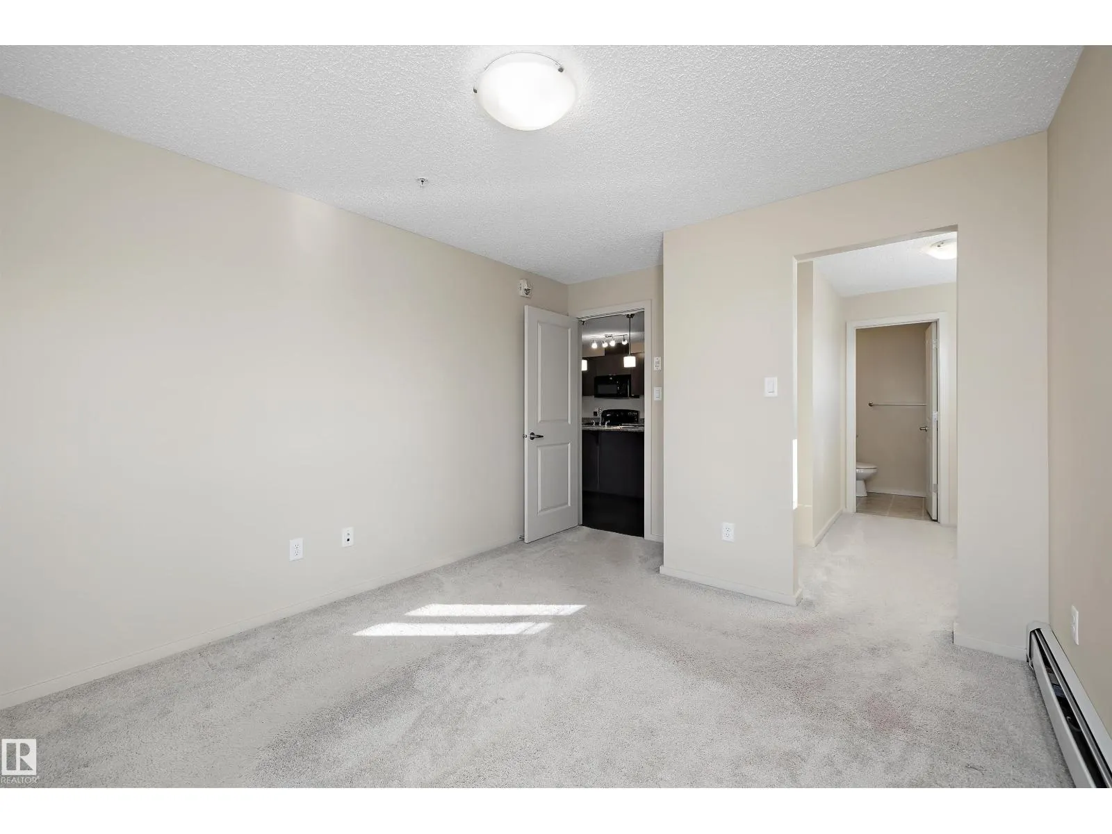 #317 340 WINDERMERE RD NW