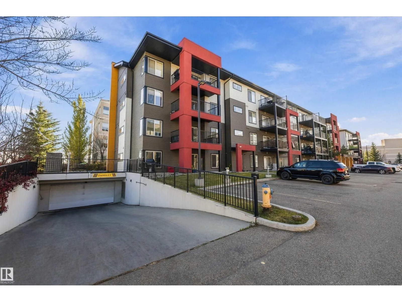 #317 340 WINDERMERE RD NW
