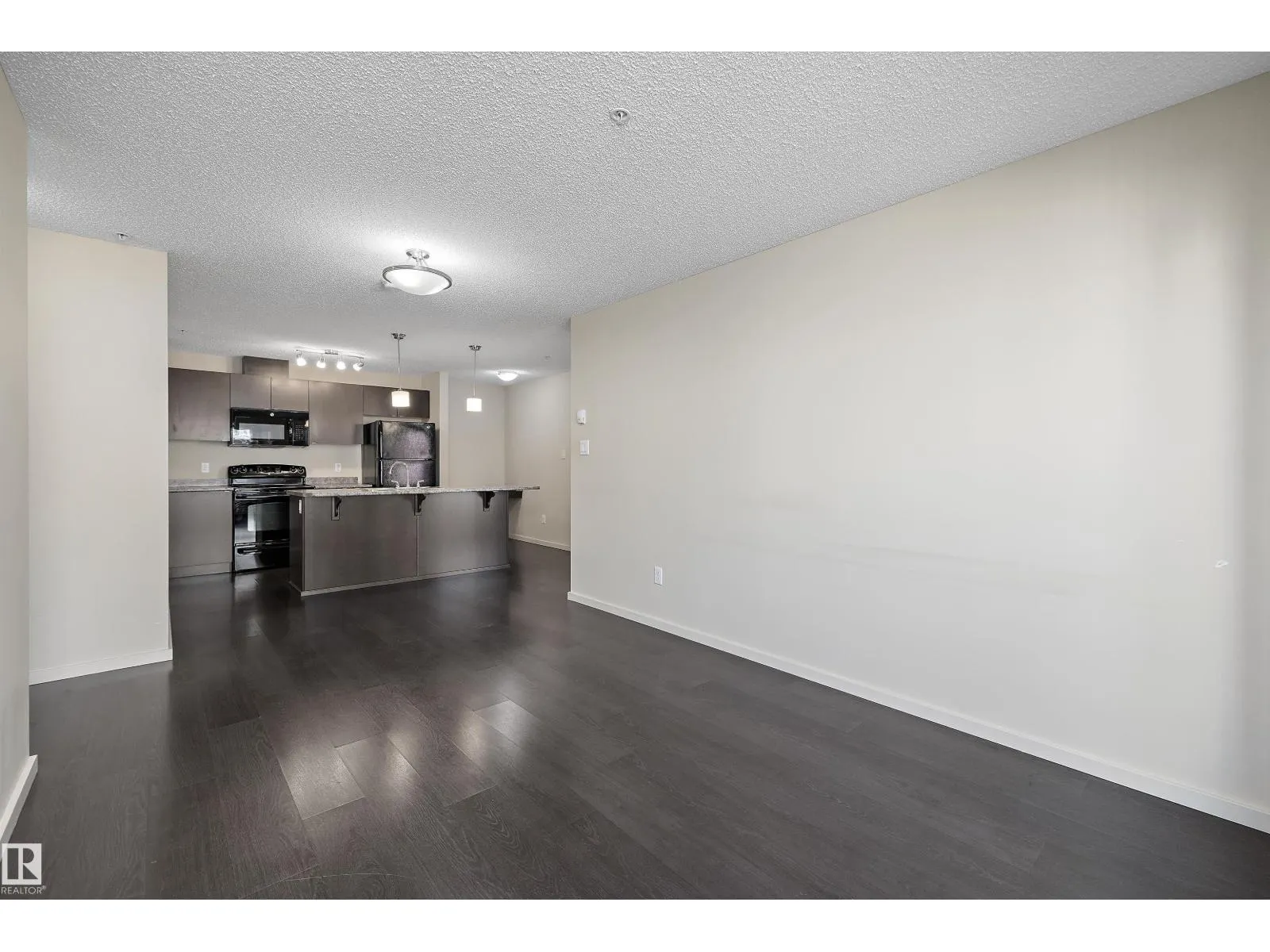 #317 340 WINDERMERE RD NW