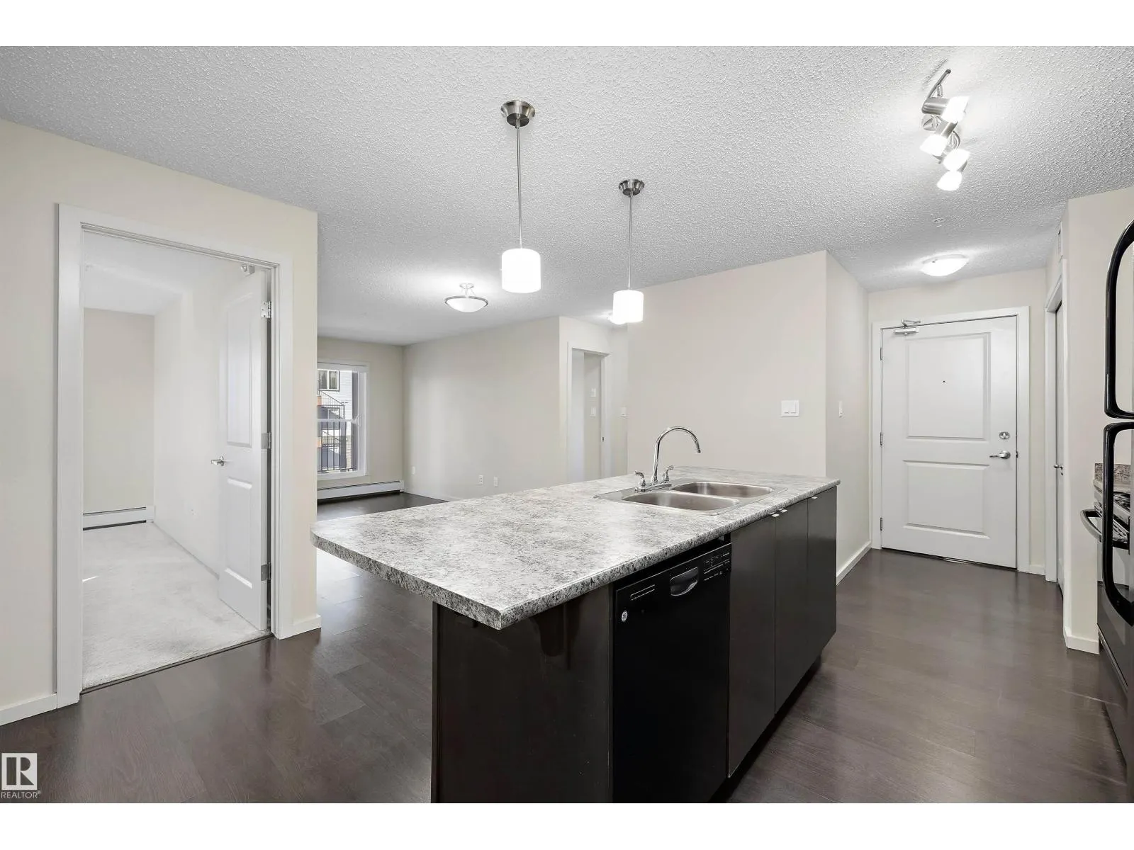 #317 340 WINDERMERE RD NW