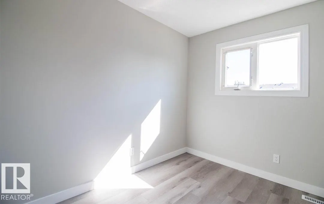 3129 139 AV NW