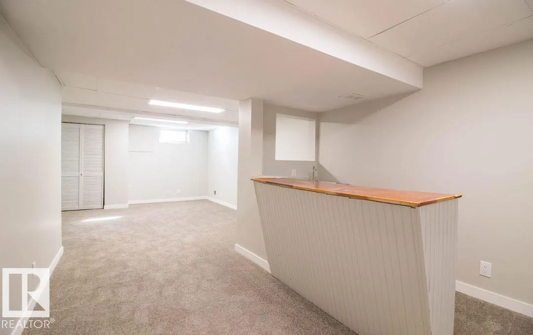 3129 139 AV NW