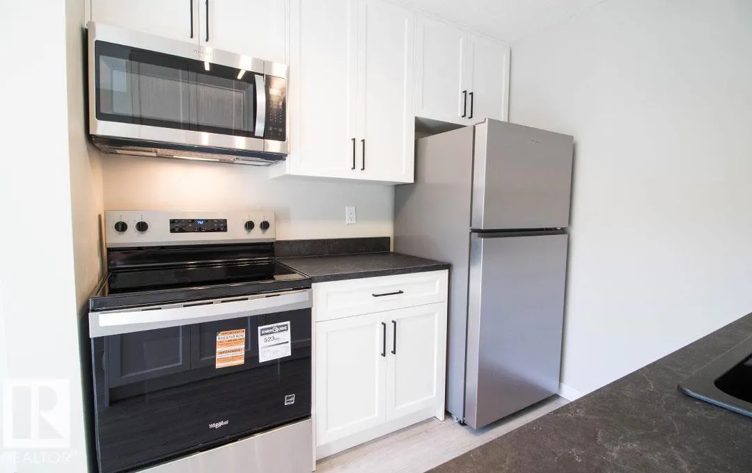 3129 139 AV NW