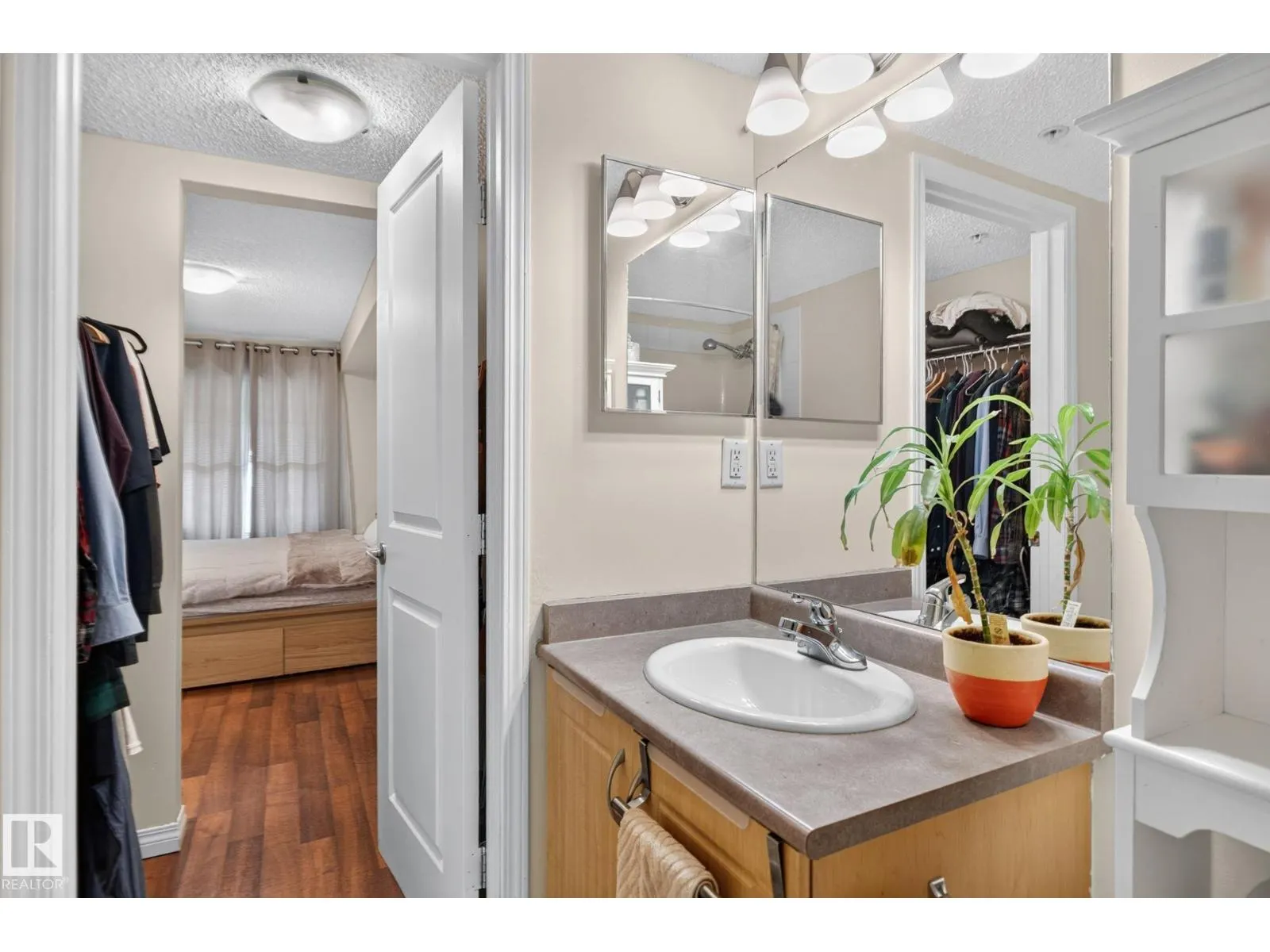 #317 11441 ELLERSLIE RD SW