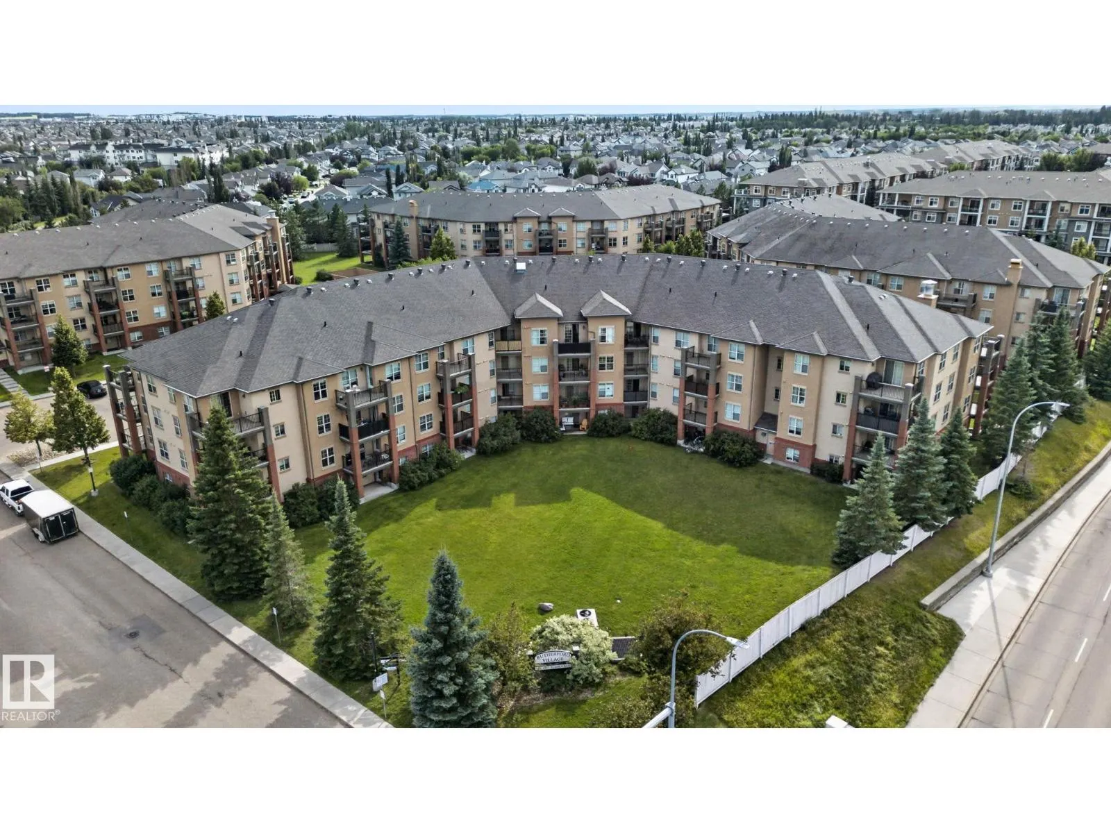 #317 11441 ELLERSLIE RD SW
