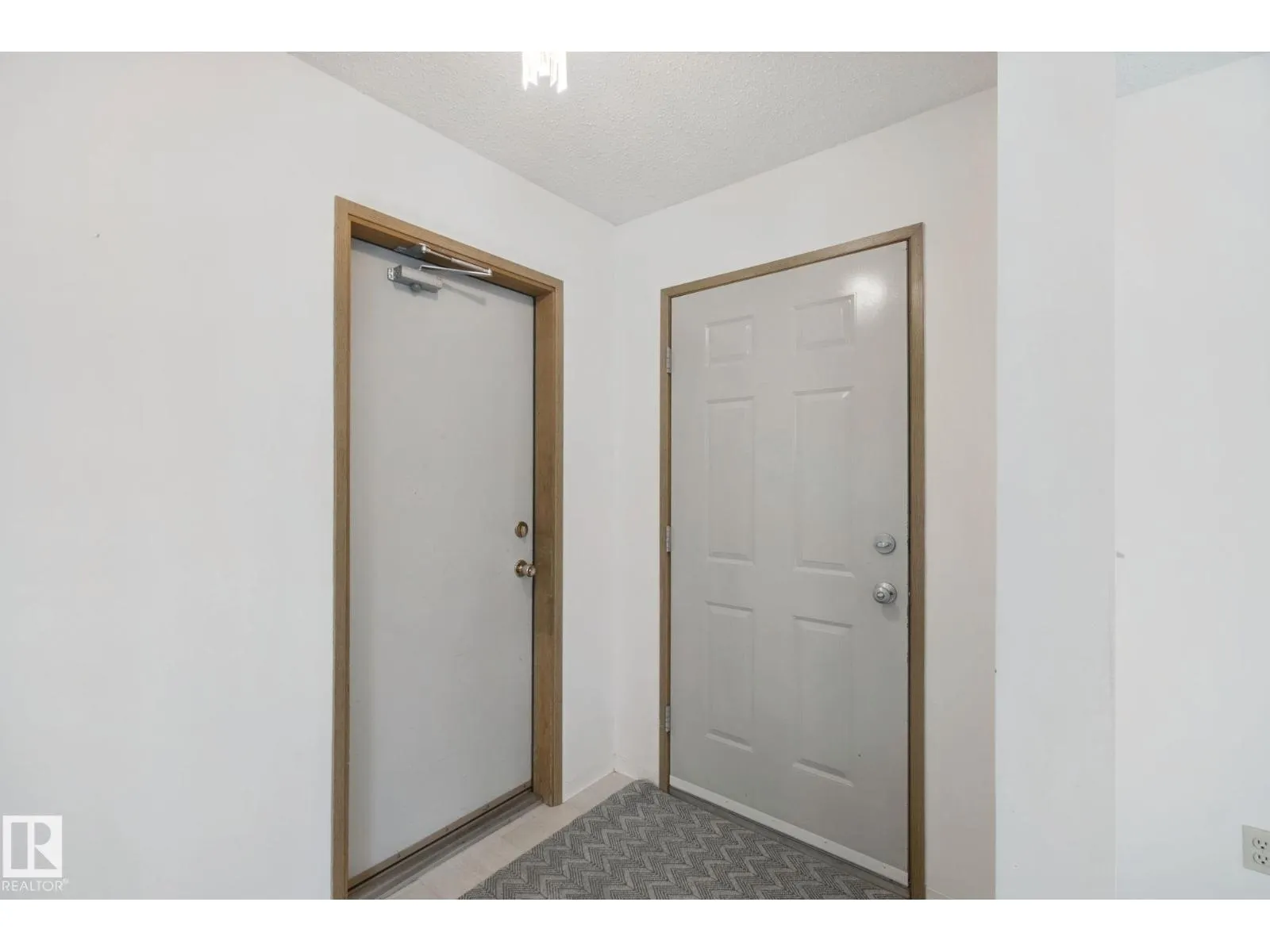 3355 145 AV NW