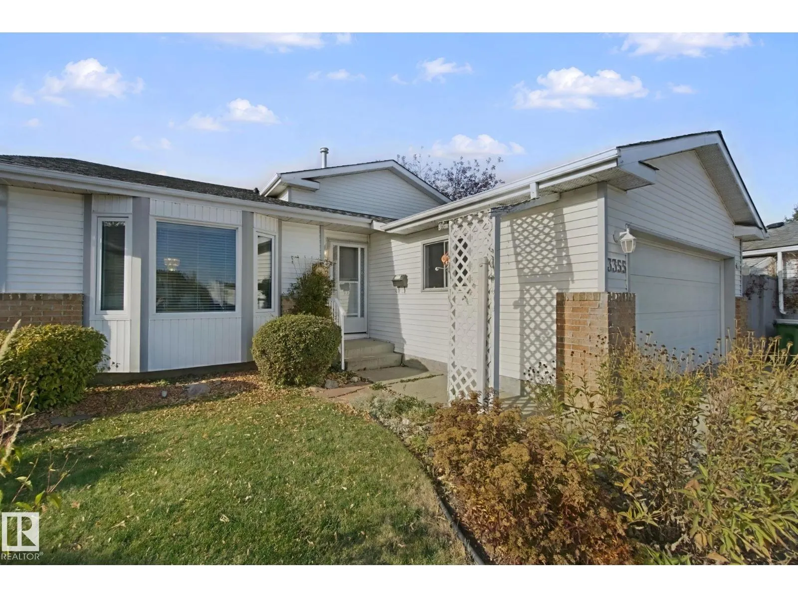 3355 145 AV NW