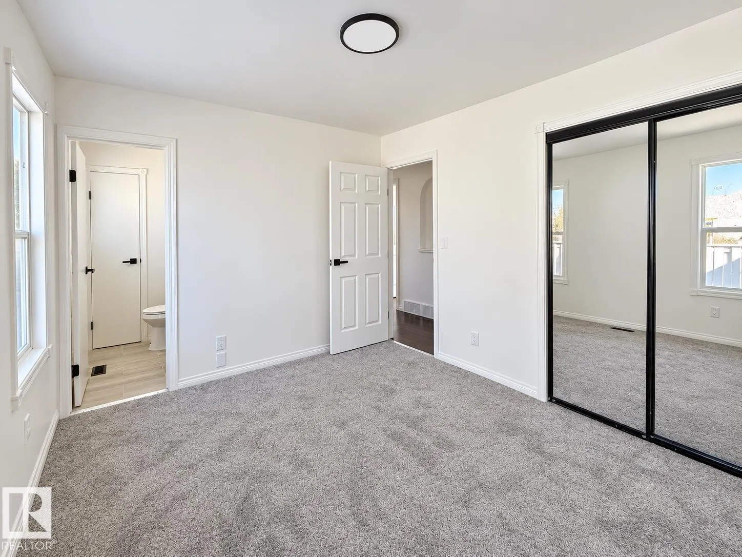 15024 22 ST NW