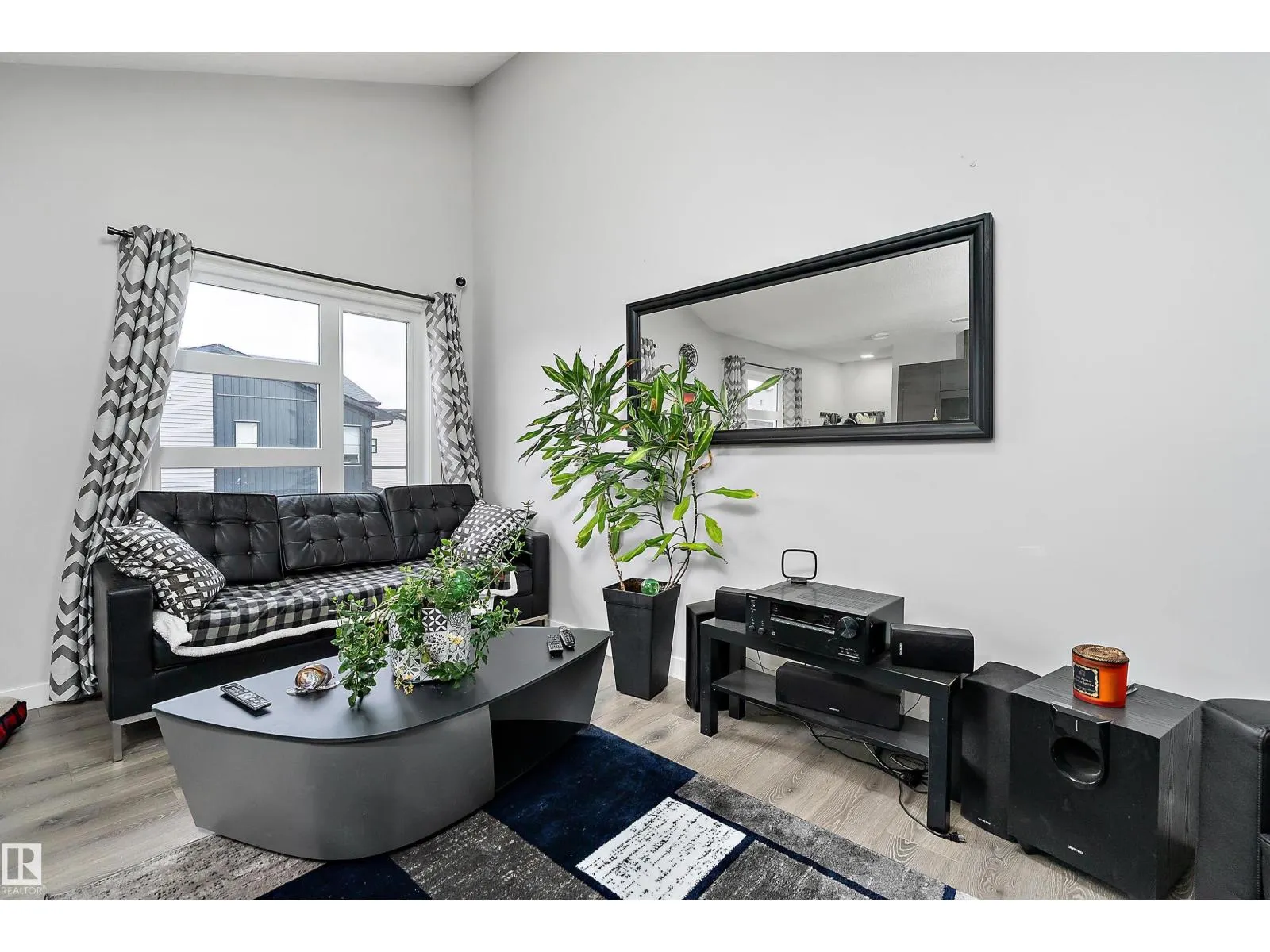 #69 1203 163 ST SW