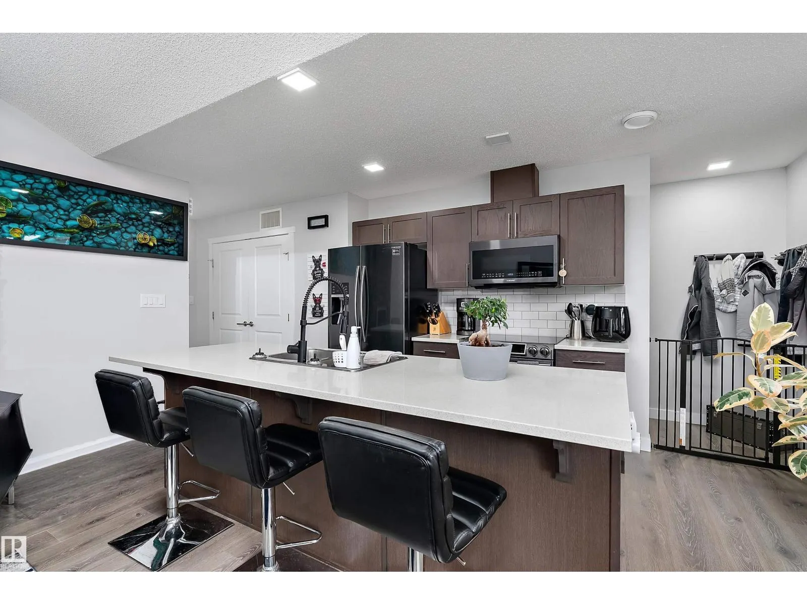 #69 1203 163 ST SW