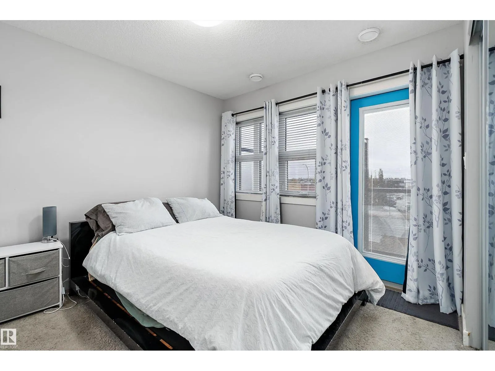 #69 1203 163 ST SW