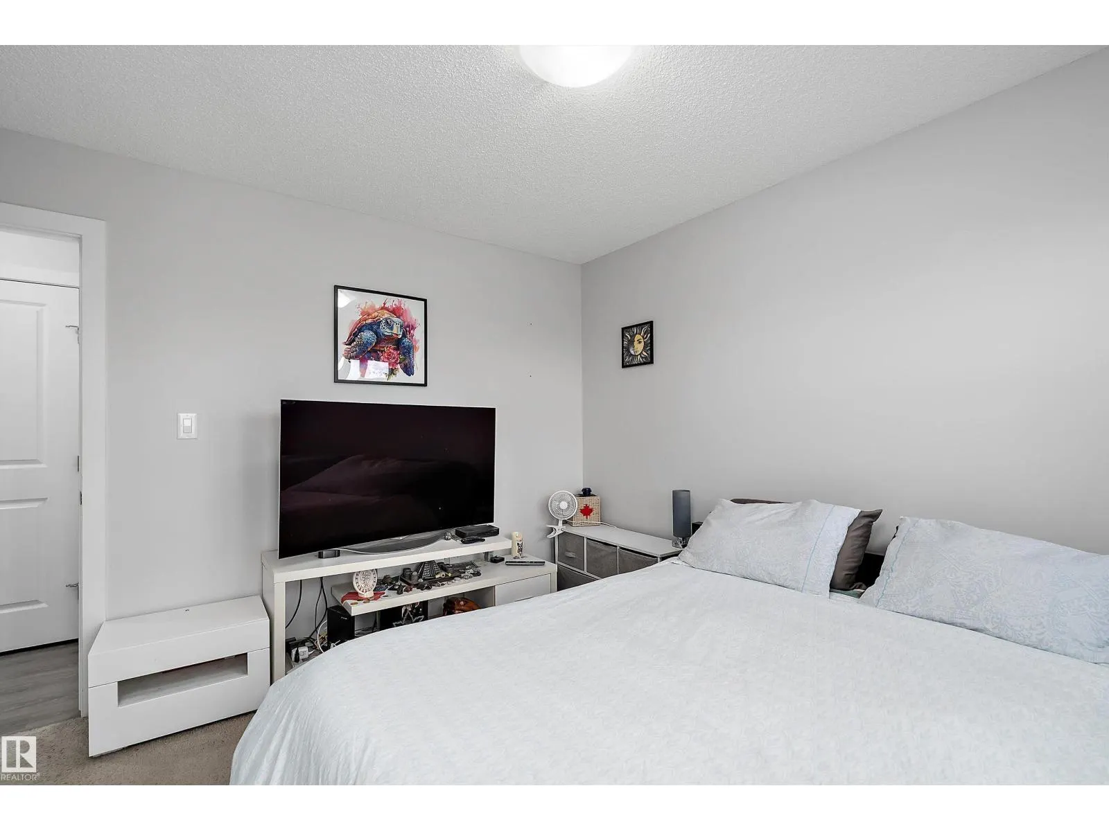 #69 1203 163 ST SW