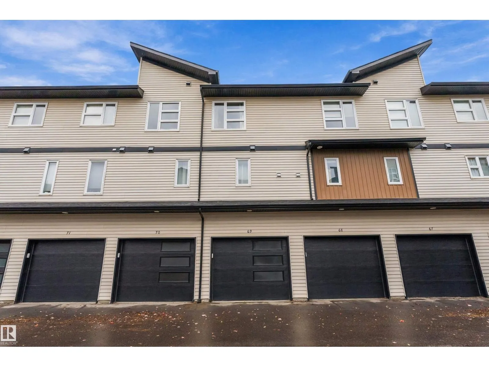 #69 1203 163 ST SW