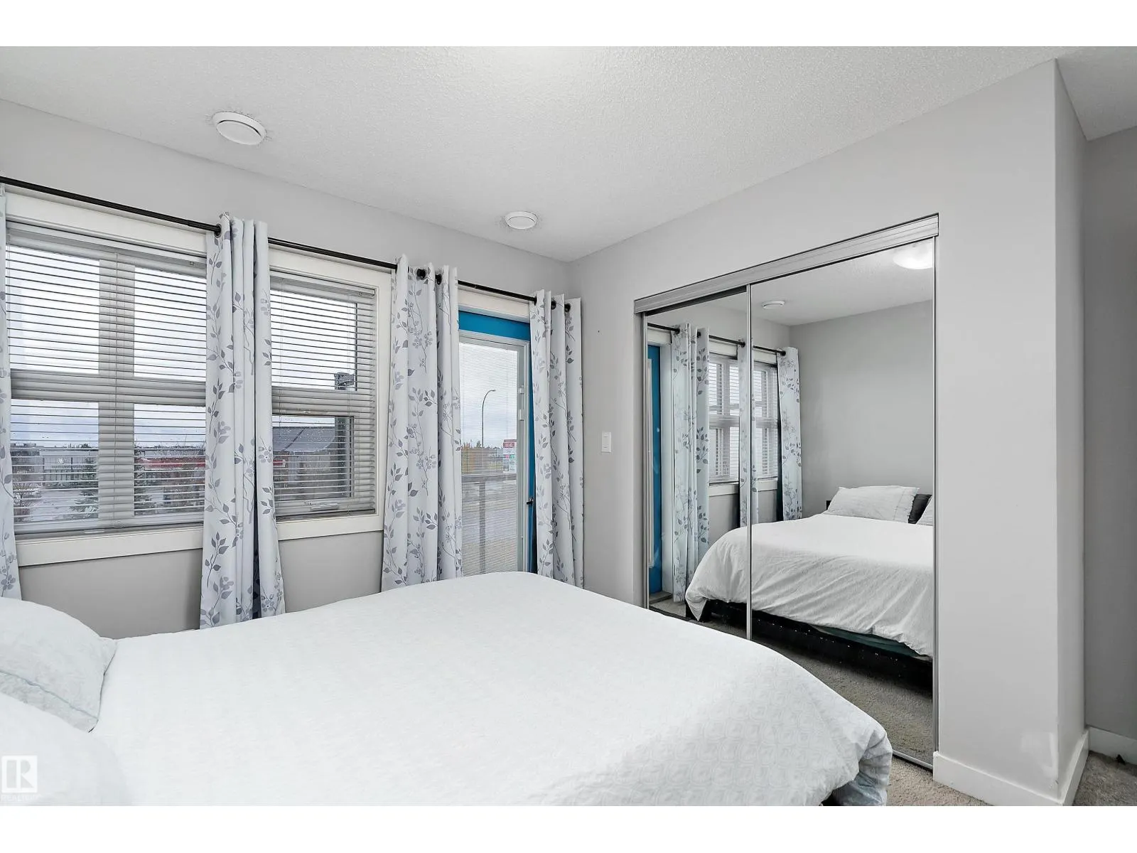 #69 1203 163 ST SW