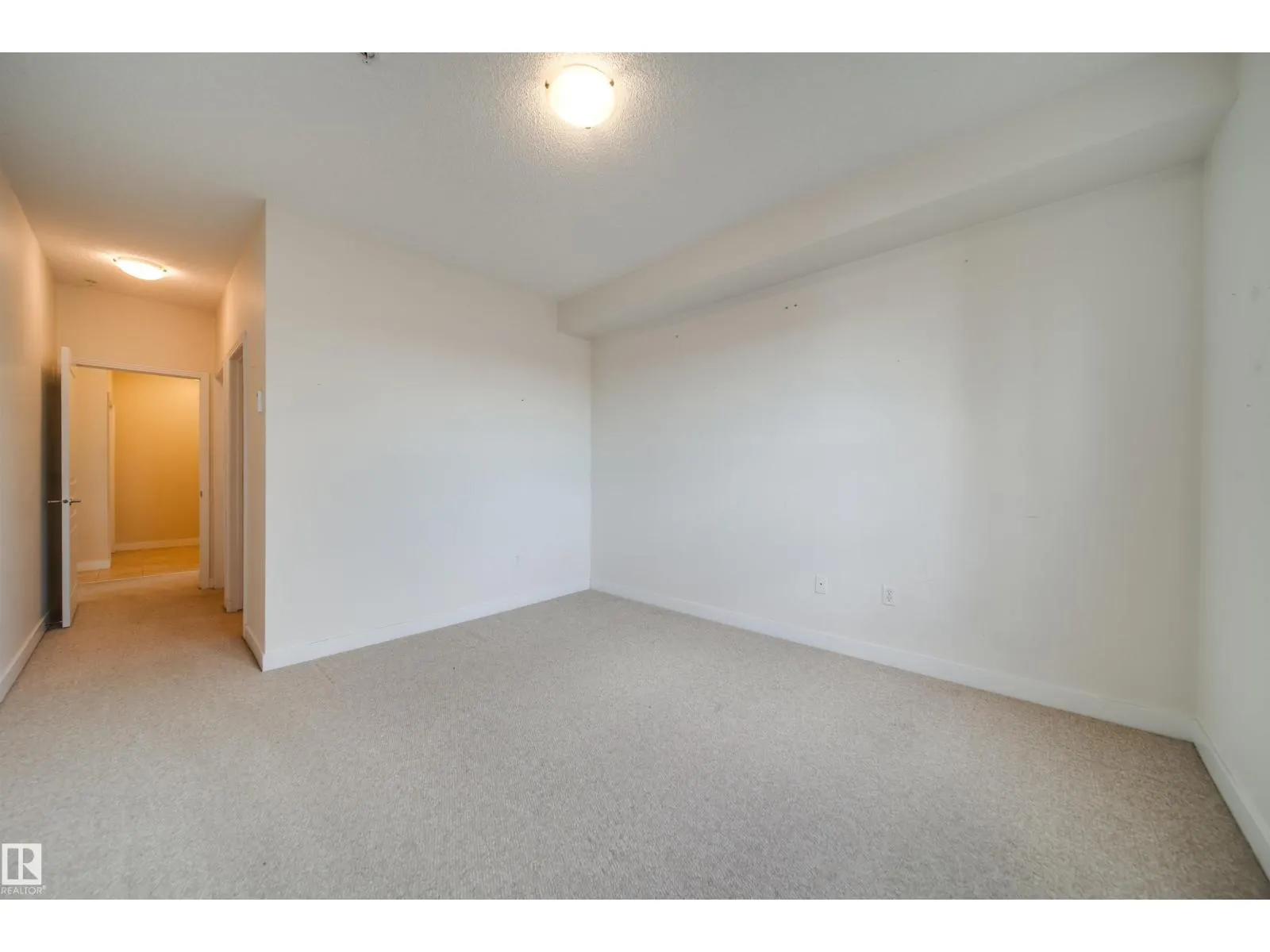 #311 2035 Grantham CO NW NW