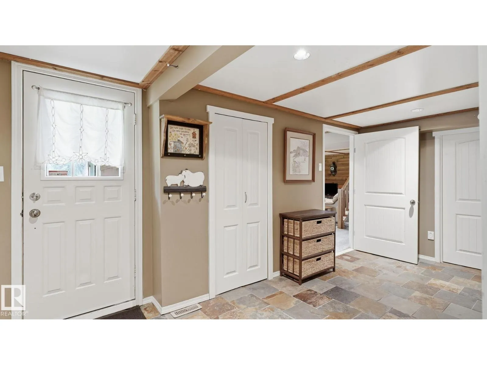 #16 51306 RGE ROAD 262