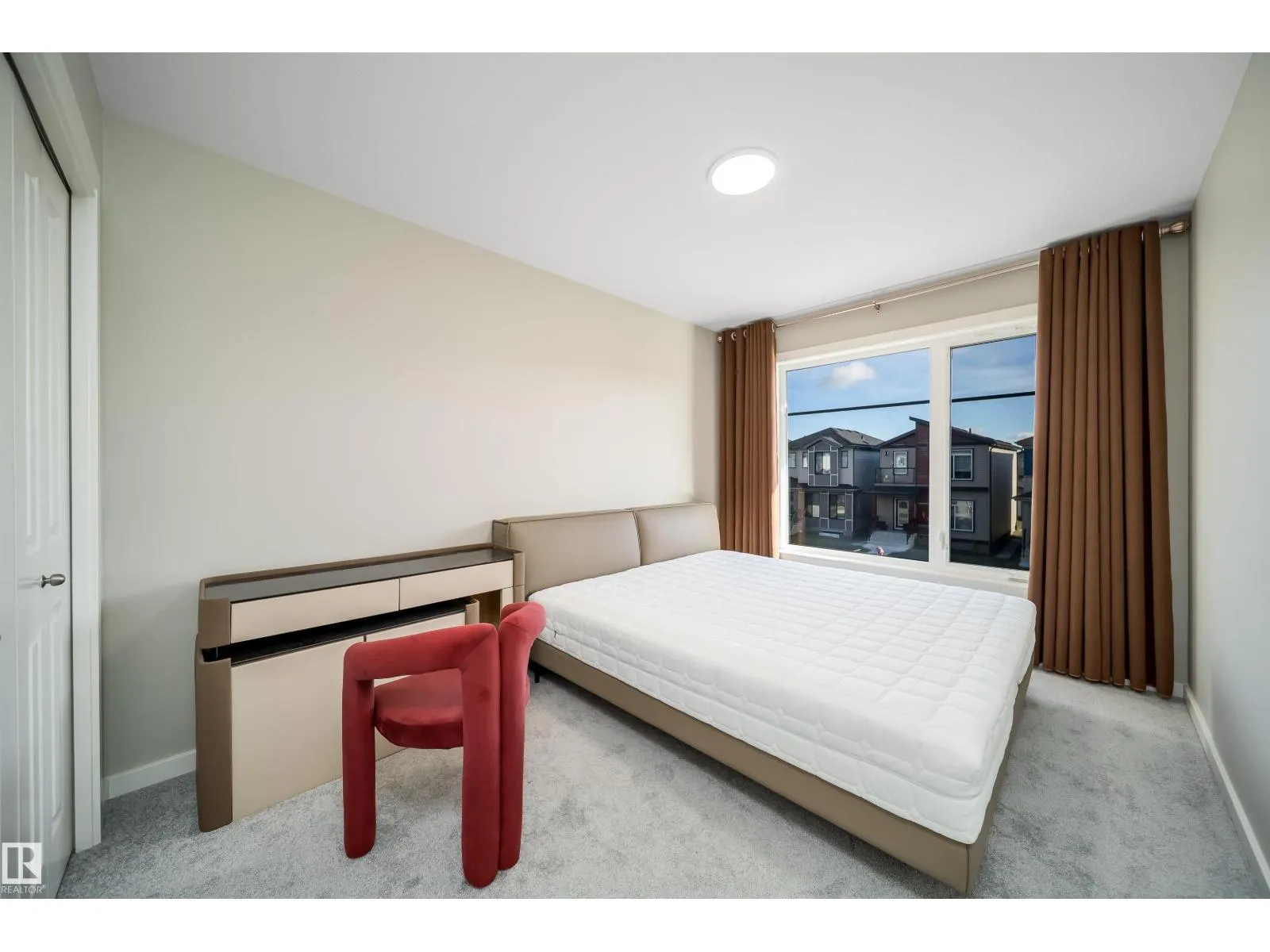 3468 Kulay GR SW SW