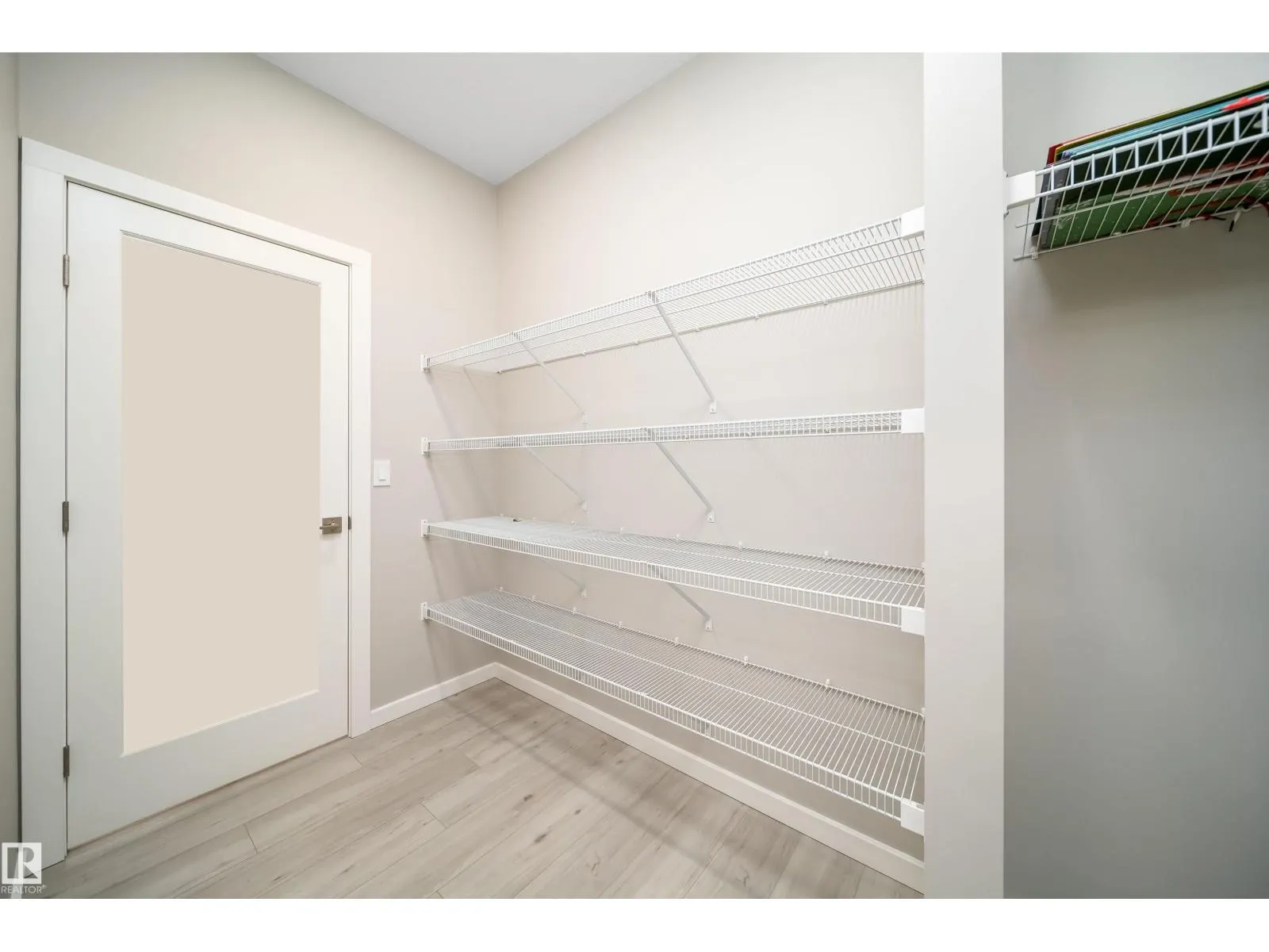 3468 Kulay GR SW SW