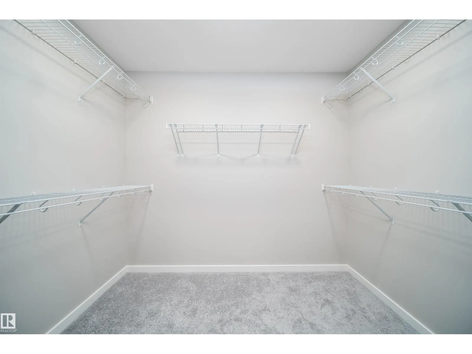 3468 Kulay GR SW SW