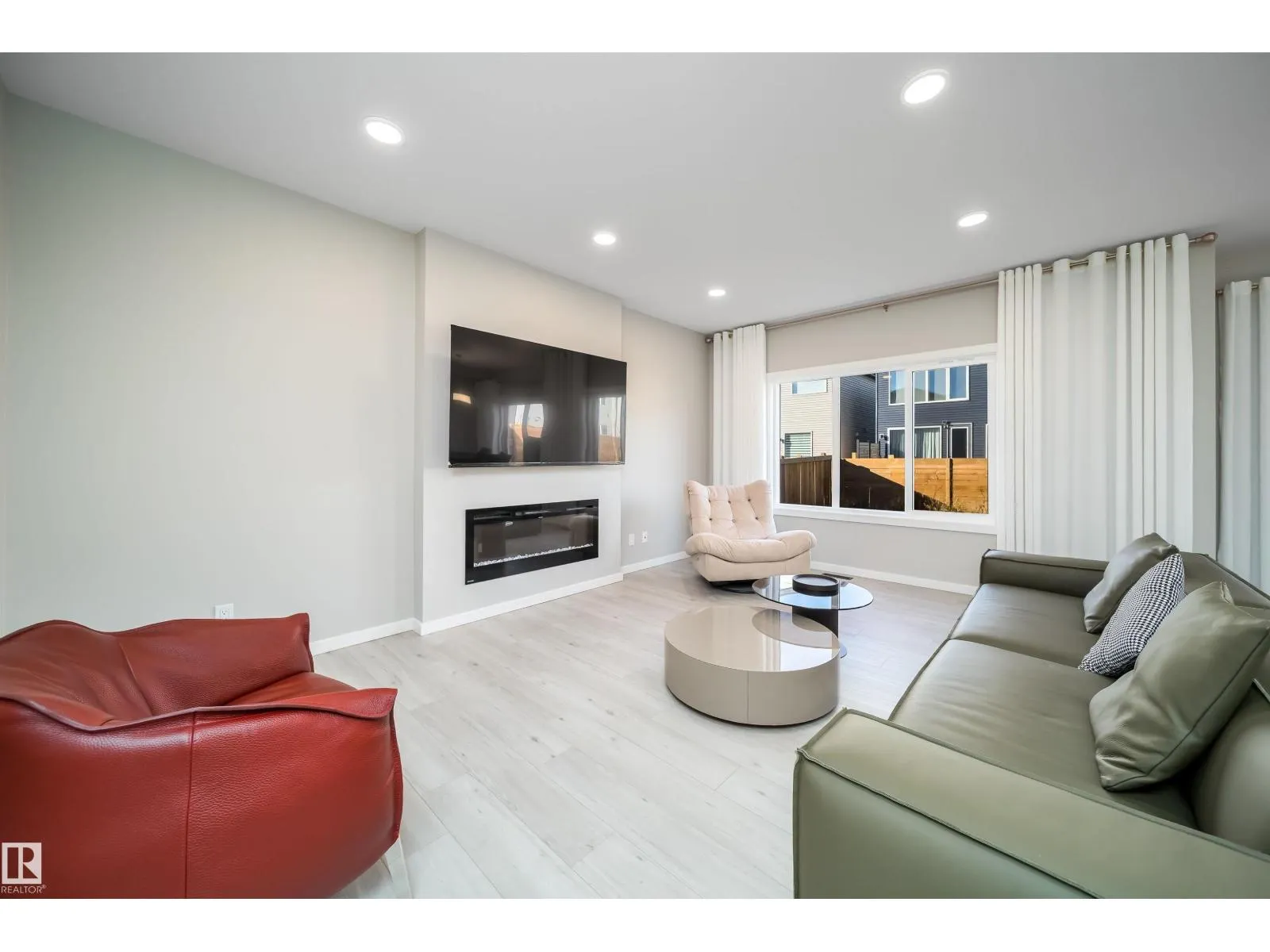 3468 Kulay GR SW SW
