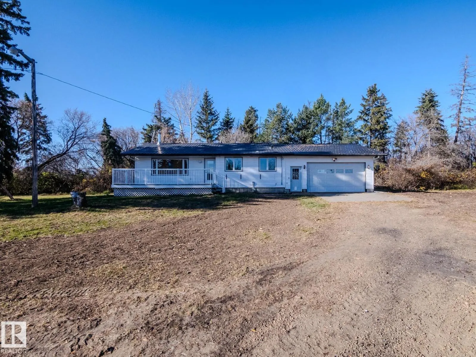 21110 89 AV SW SW