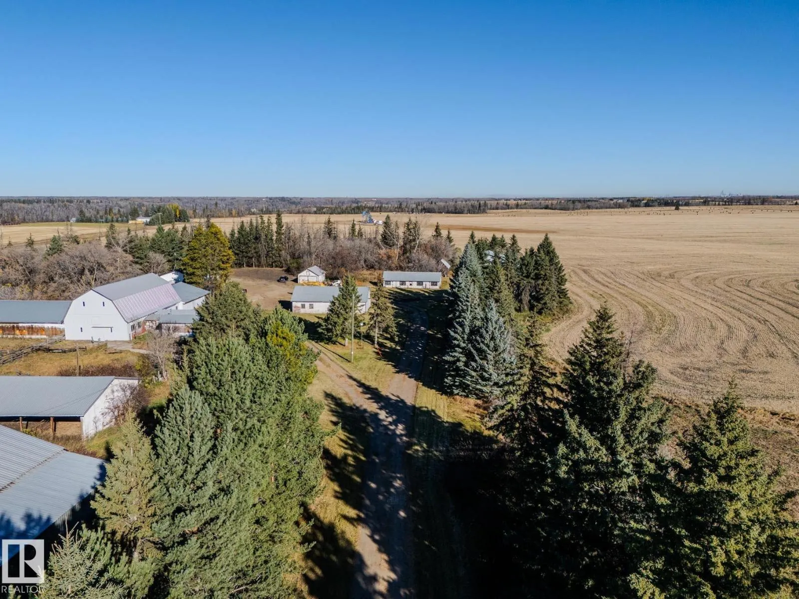 21110 89 AV SW SW