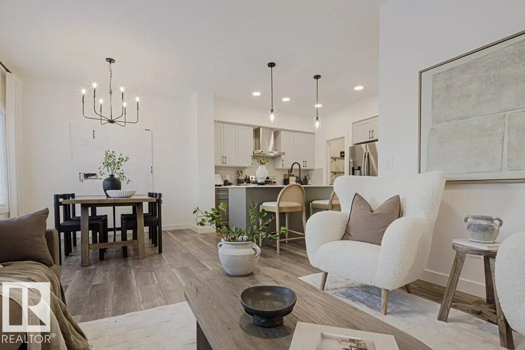 821 16 AV NW