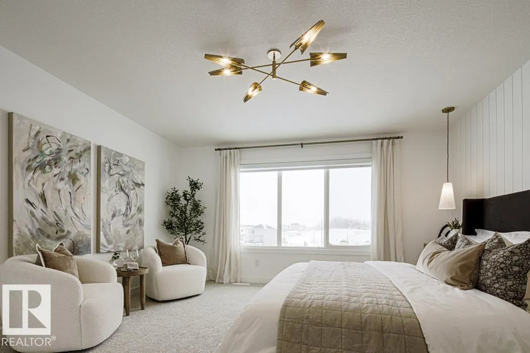 6 TILIA PL