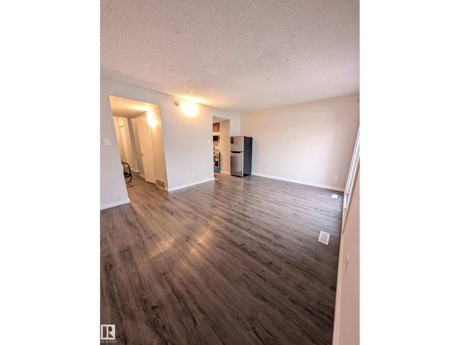 54 LAKEWOOD VG NW