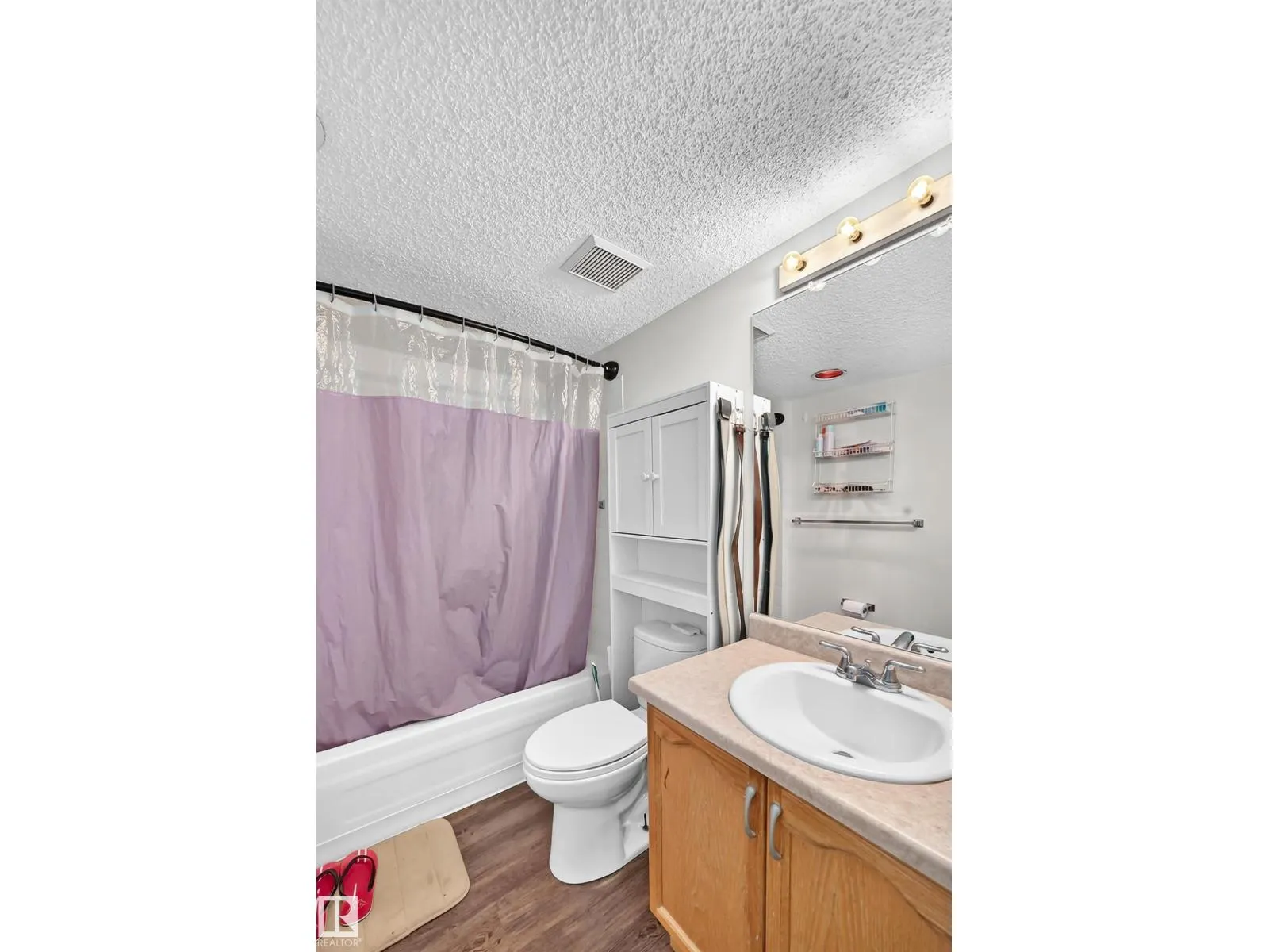 #217 18012 95 AV NW