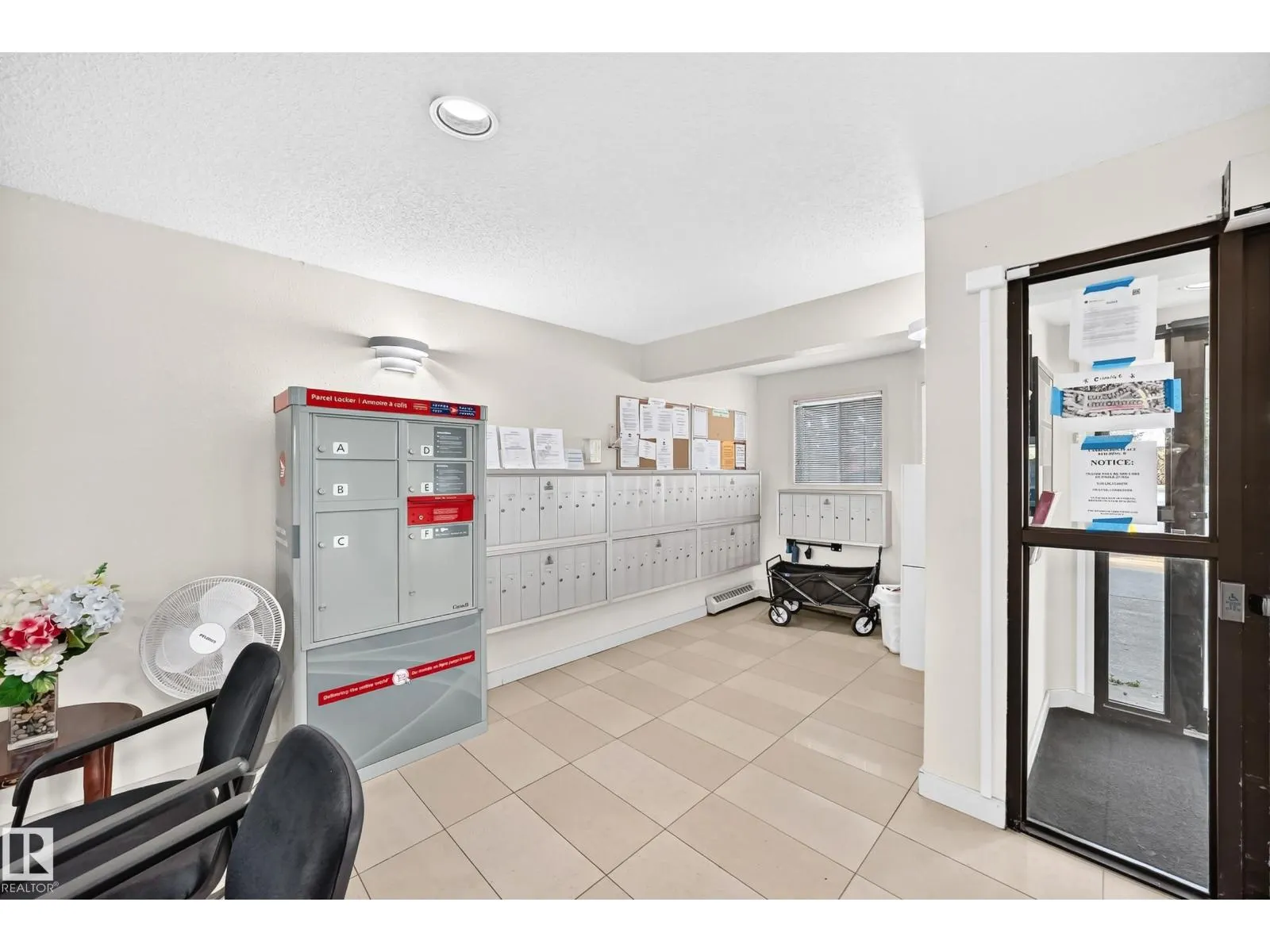 #217 18012 95 AV NW