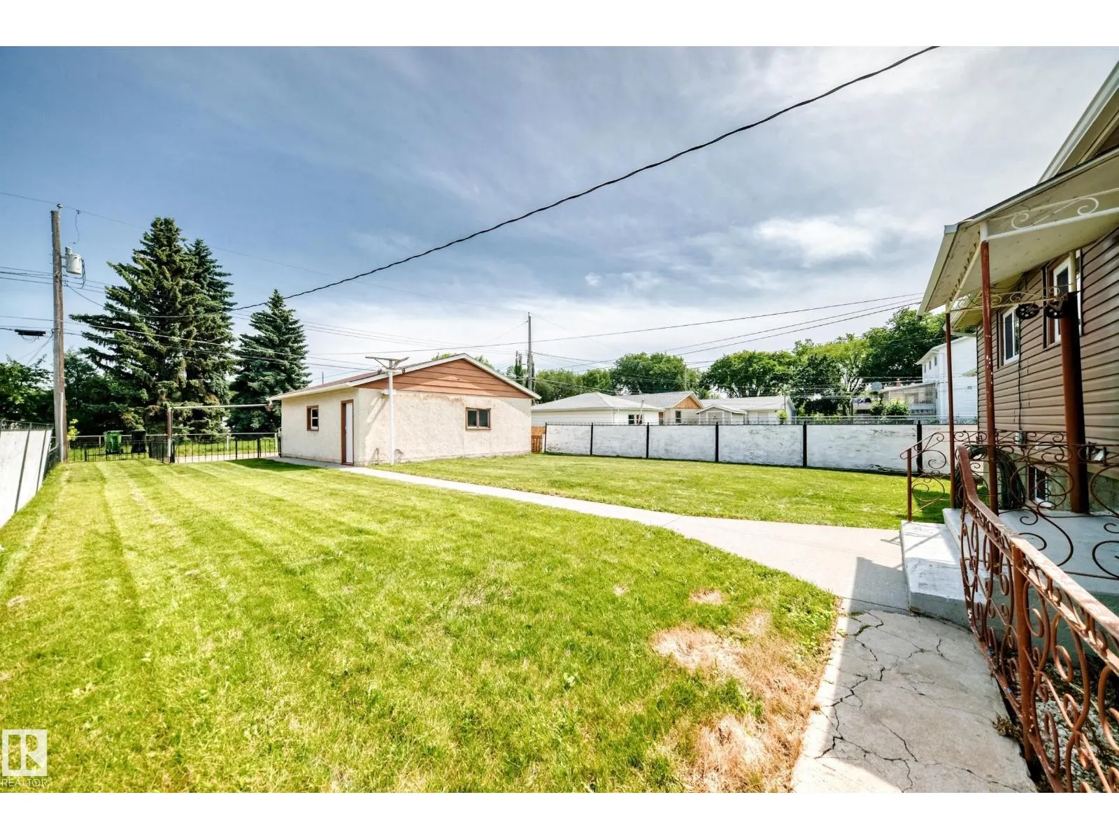 12819 107 ST NW