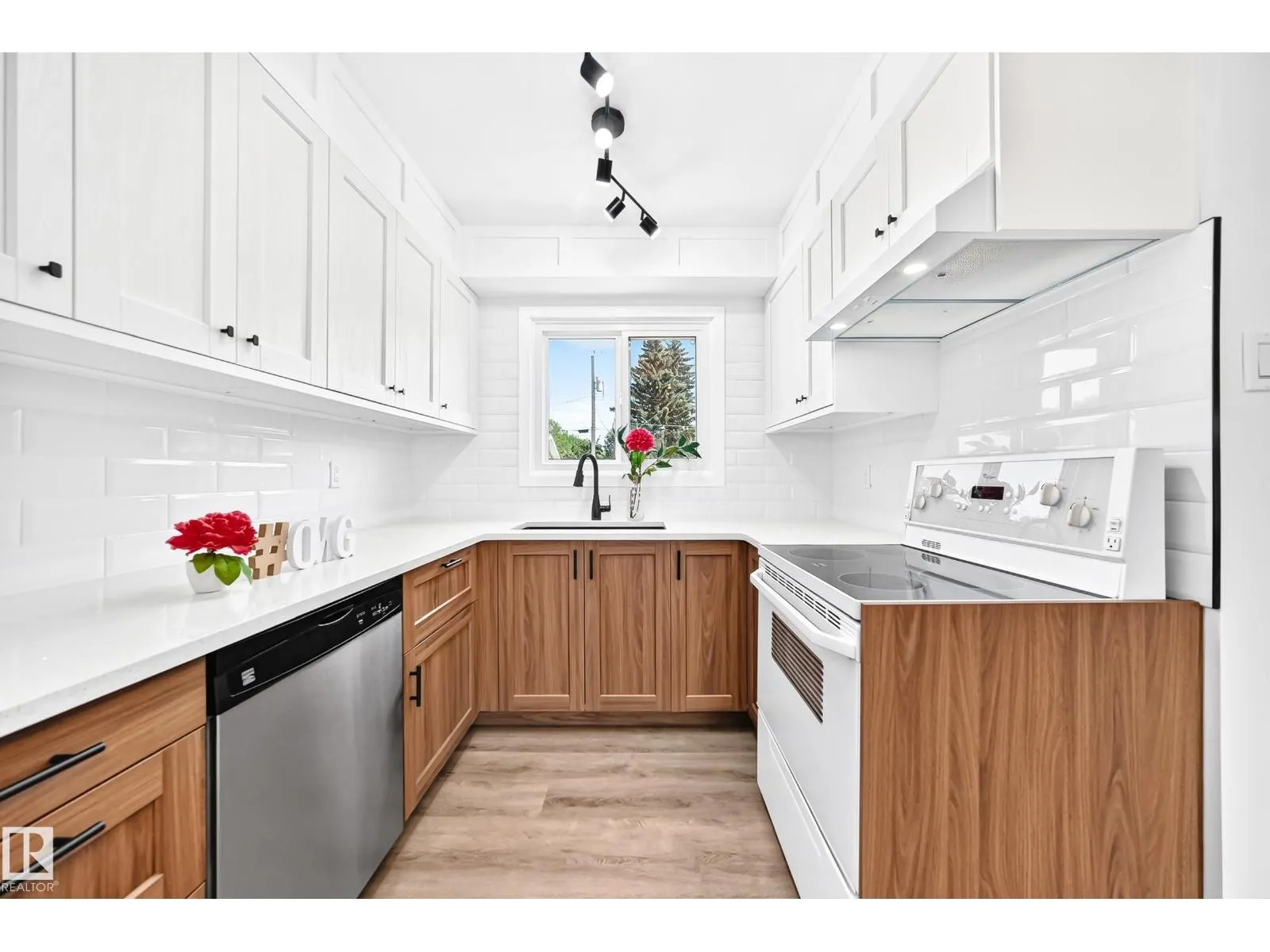 12819 107 ST NW