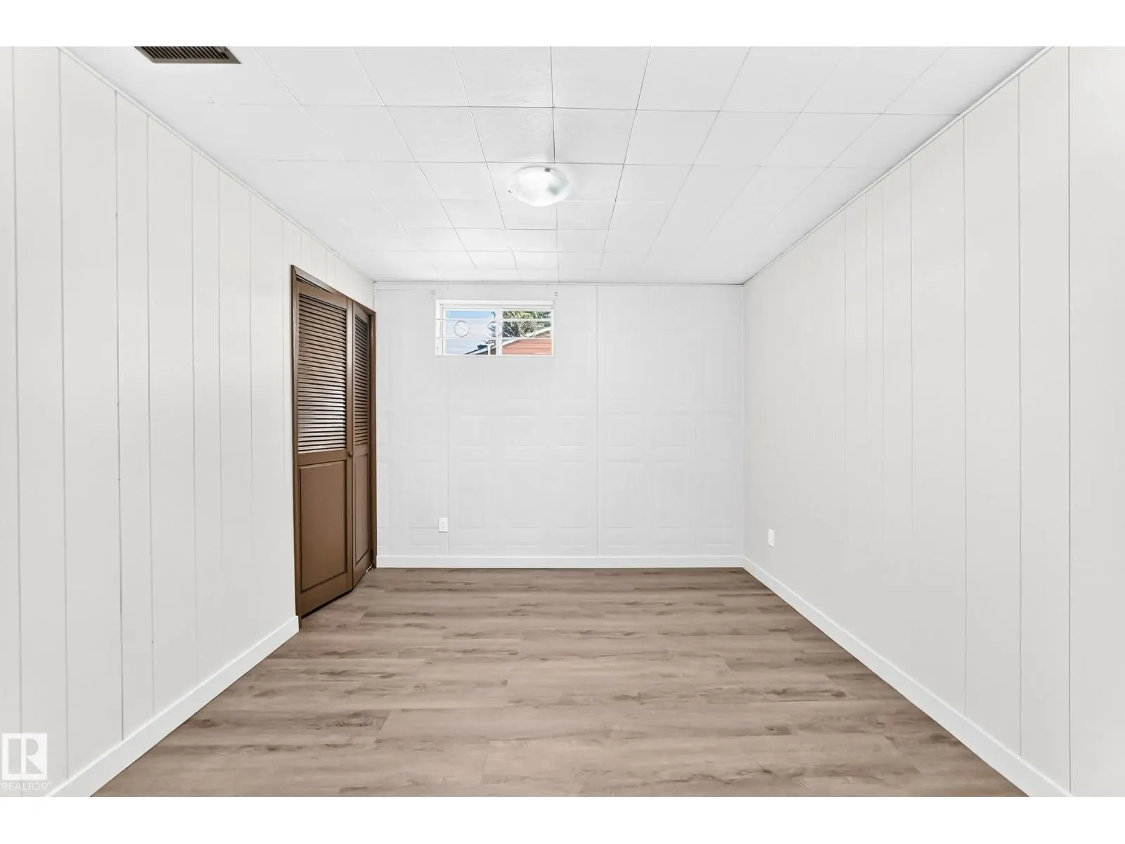 12819 107 ST NW