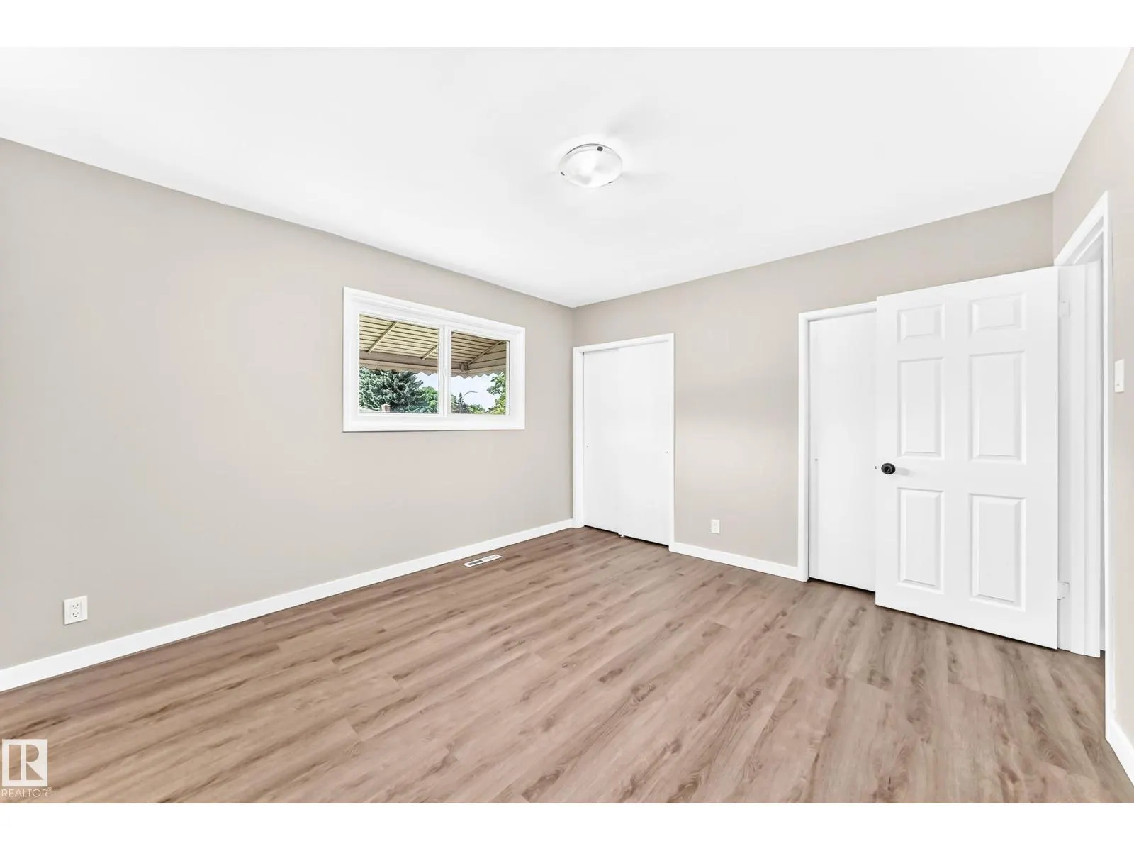 12819 107 ST NW