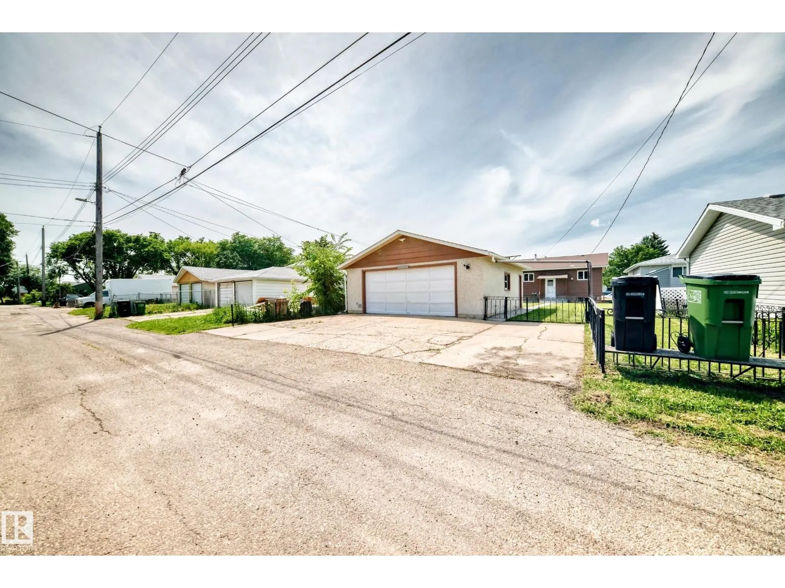 12819 107 ST NW