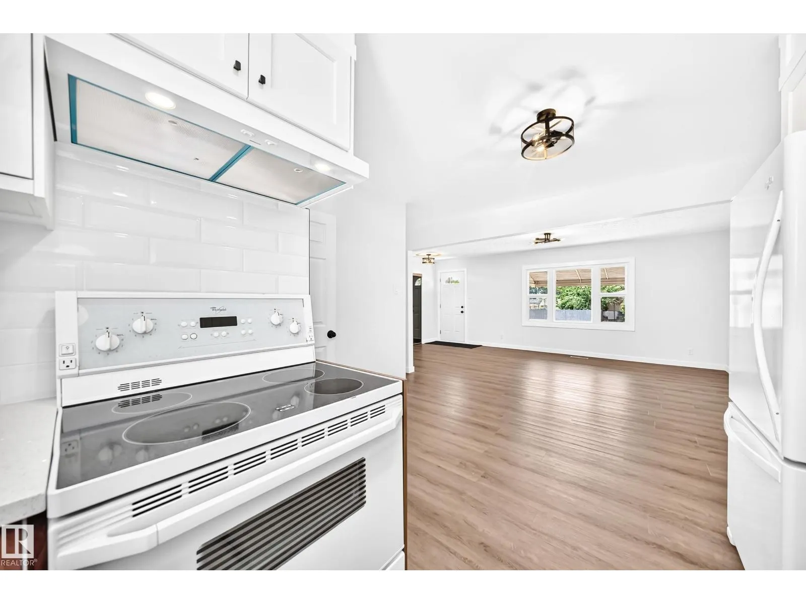 12819 107 ST NW