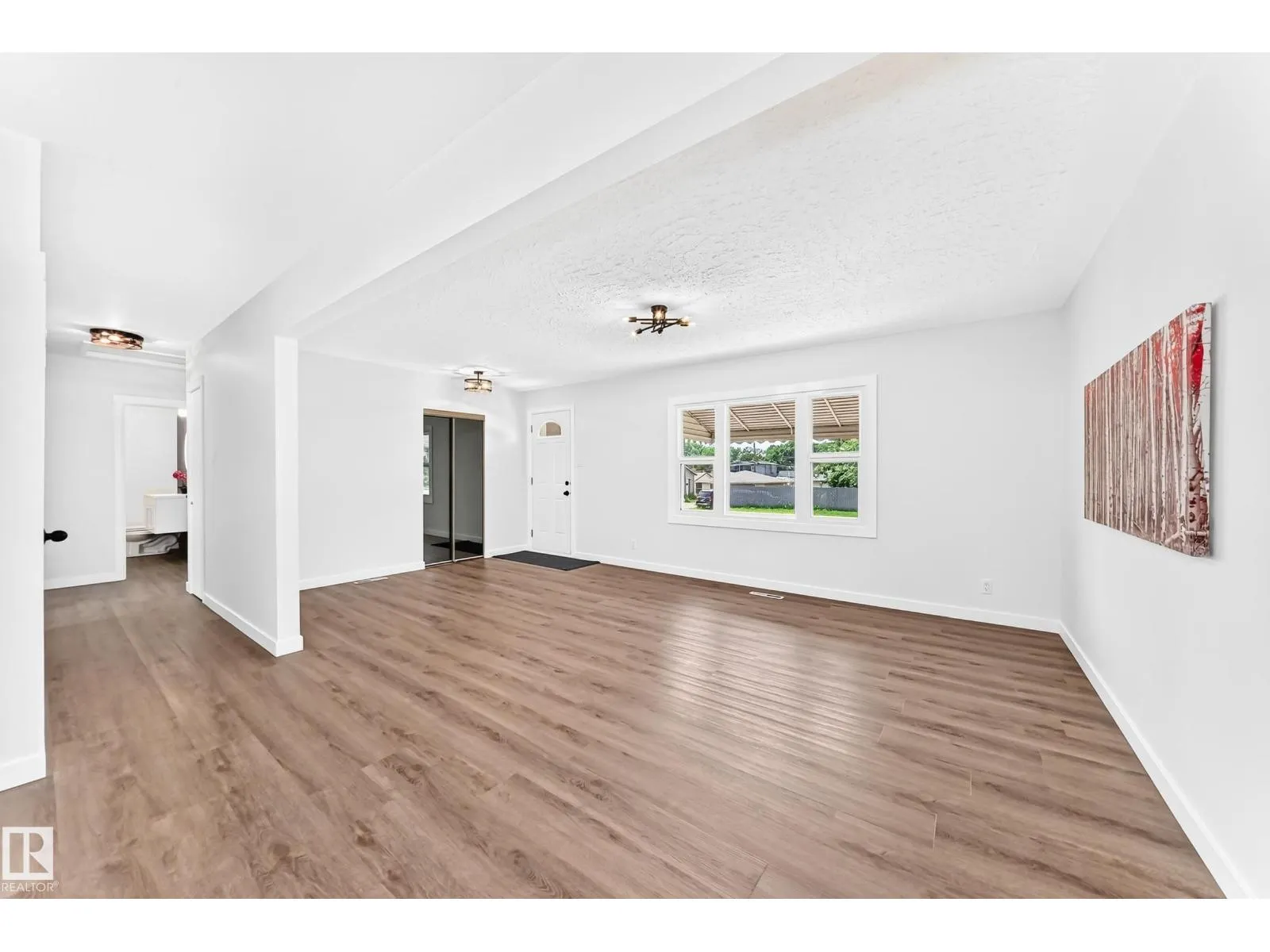 12819 107 ST NW
