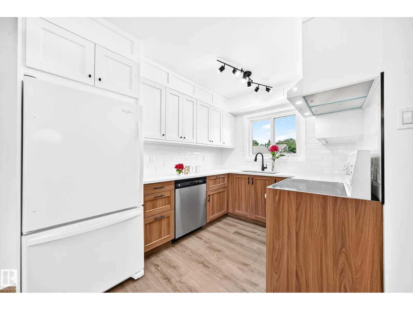 12819 107 ST NW