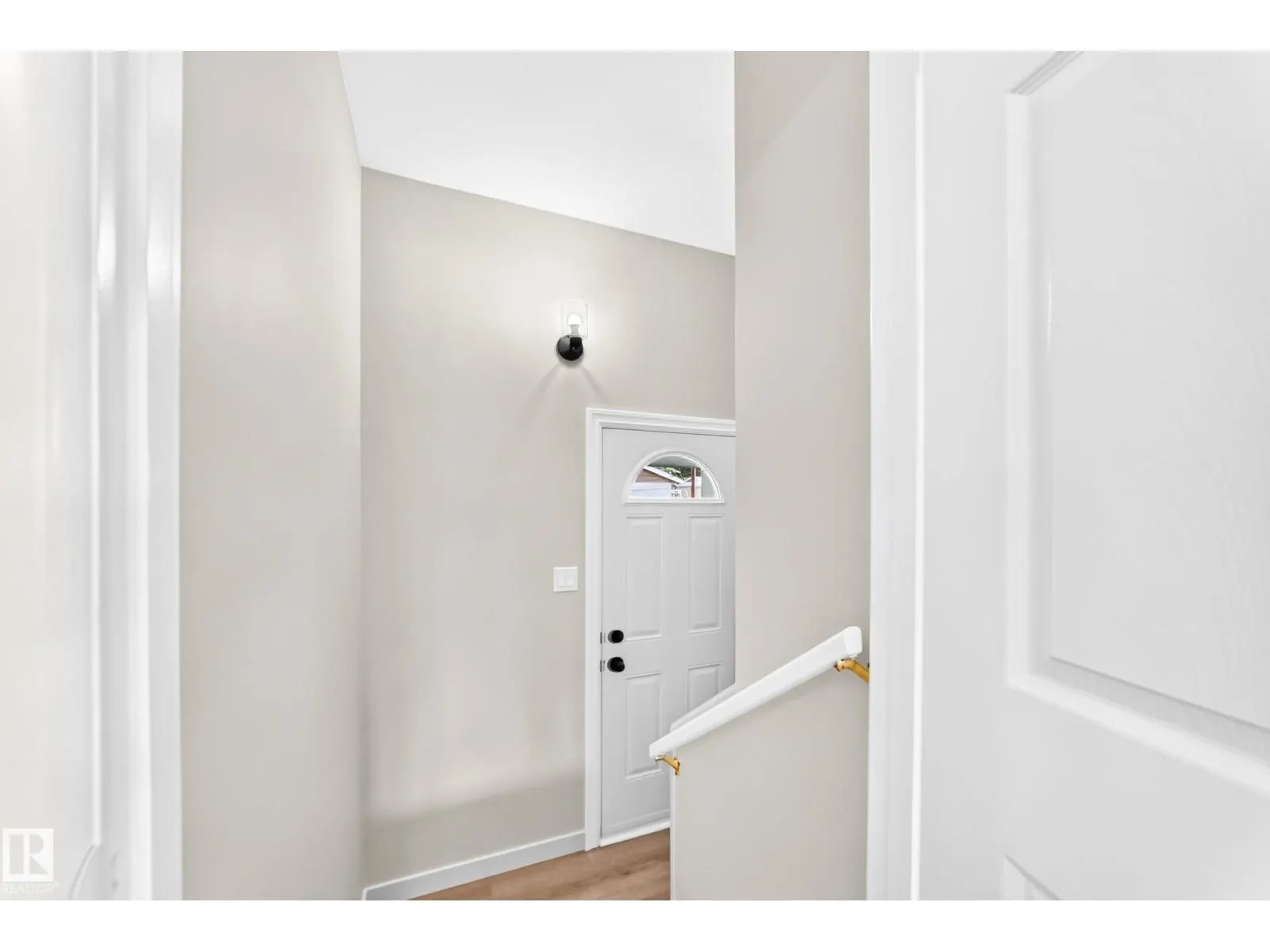 12819 107 ST NW