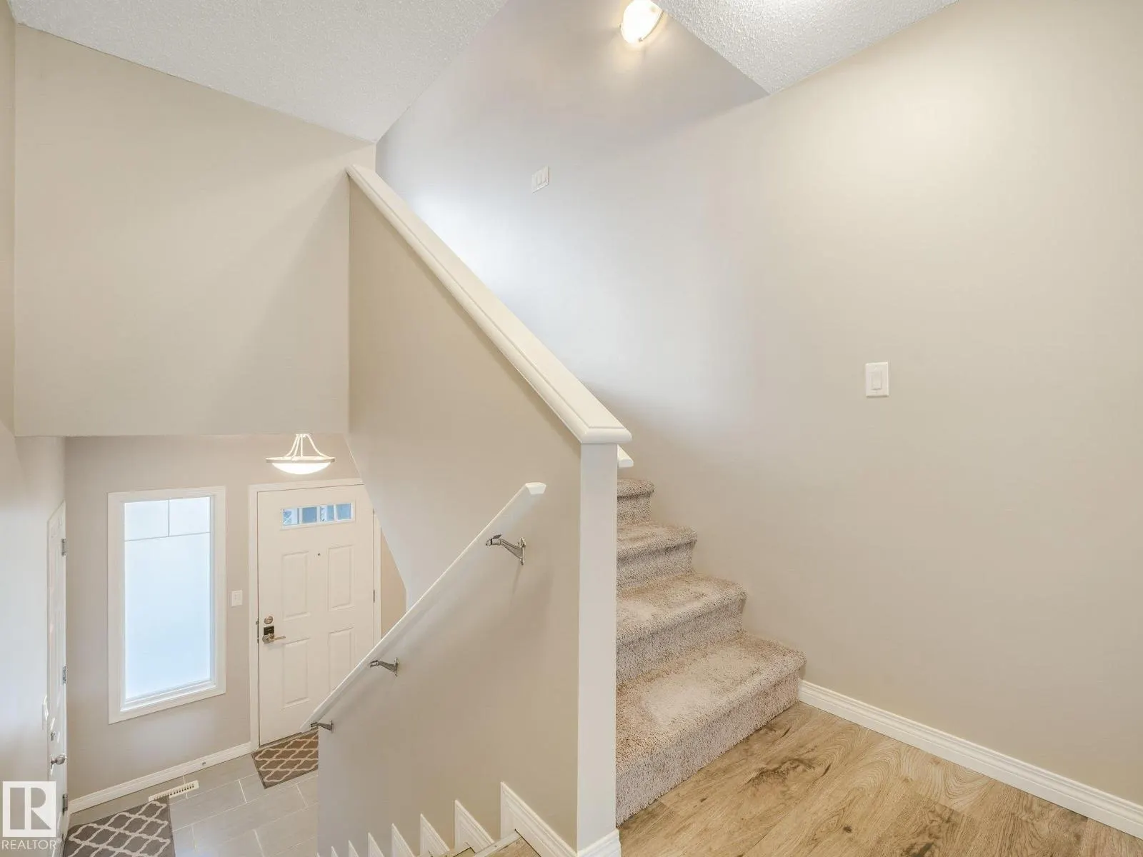 1735 CHAPMAN WY SW