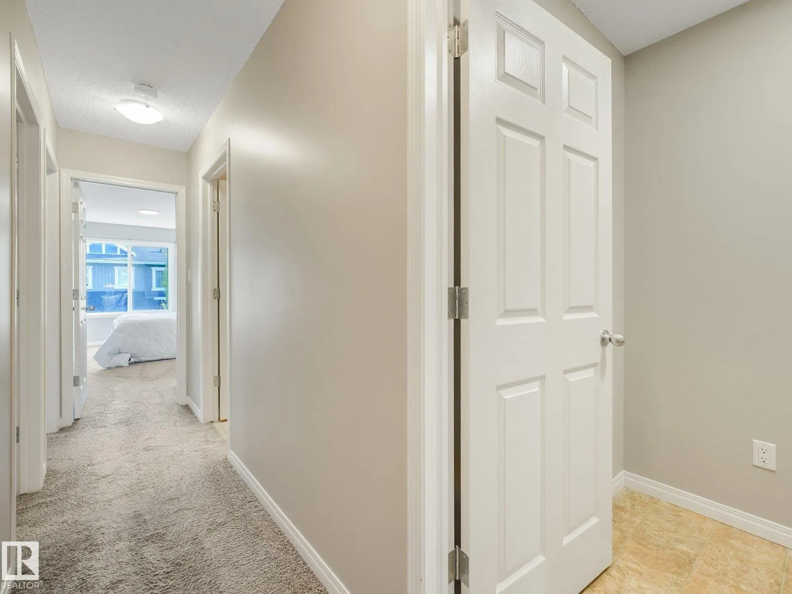 1735 CHAPMAN WY SW