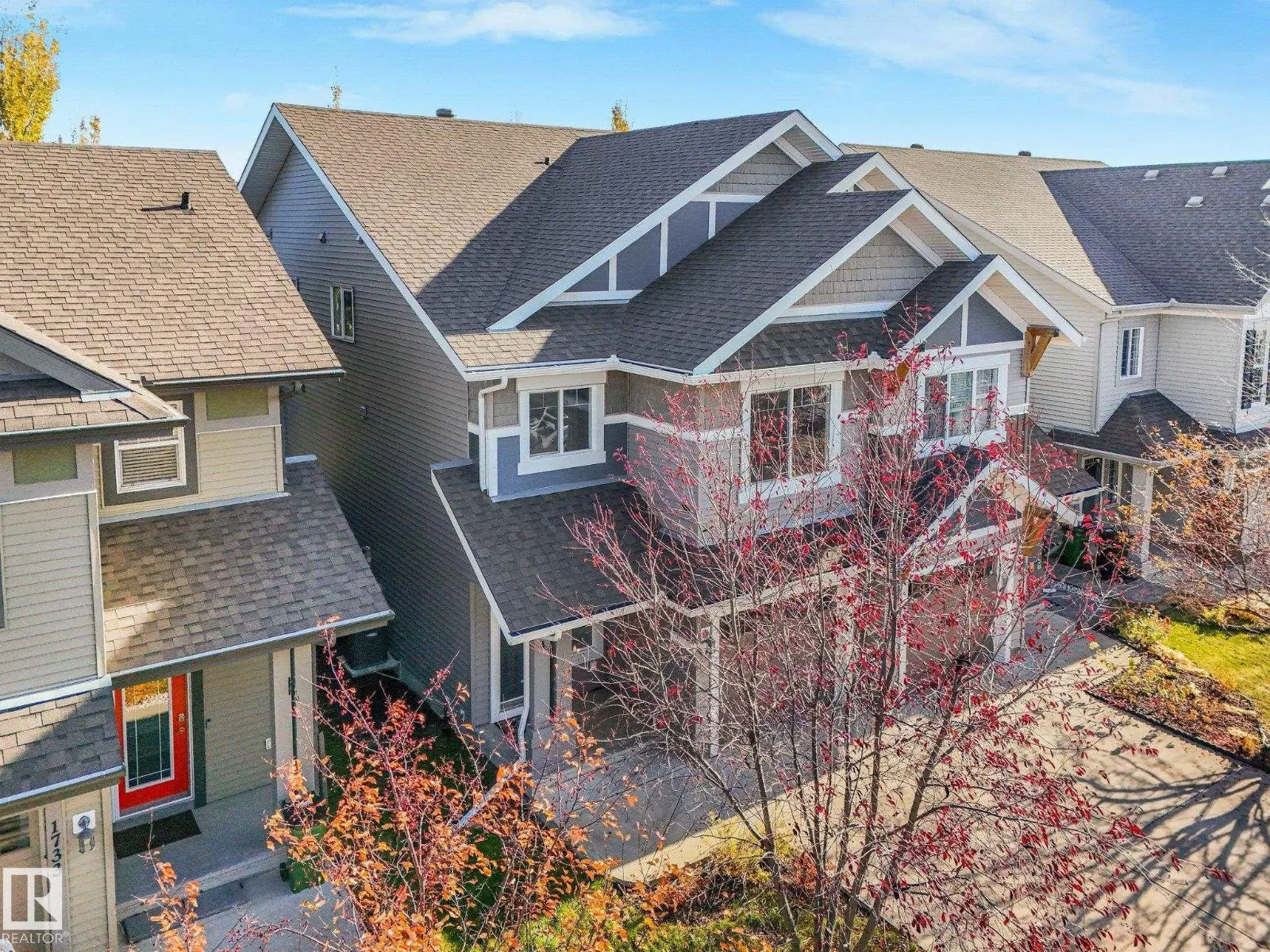 1735 CHAPMAN WY SW