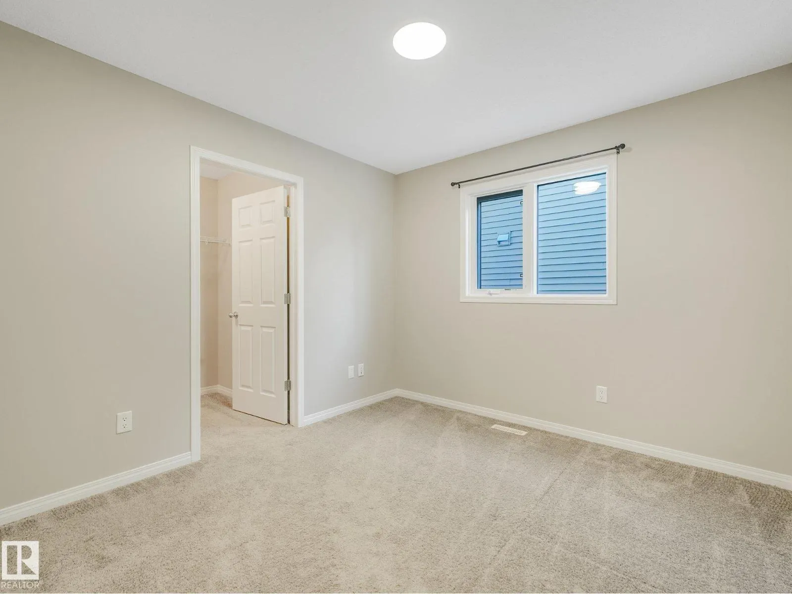 1735 CHAPMAN WY SW