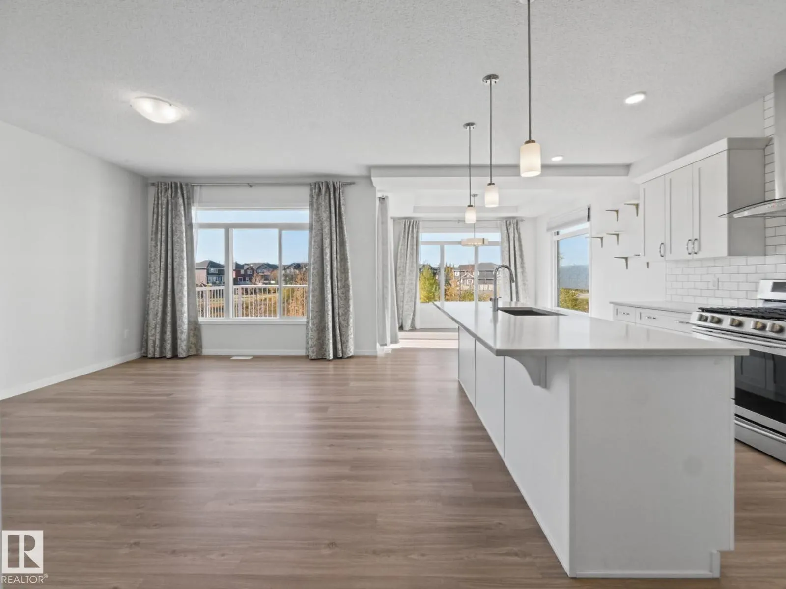 3807 CHERRY LO SW