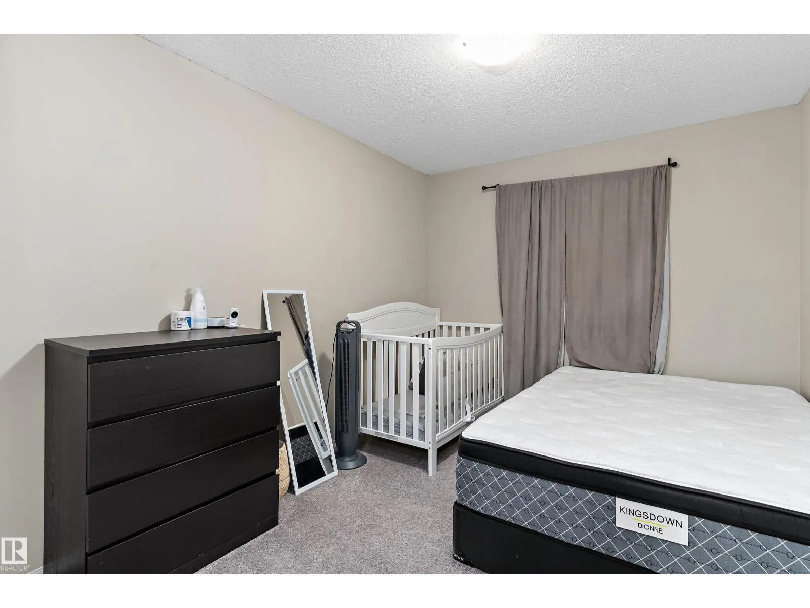 5950 164 AV NW