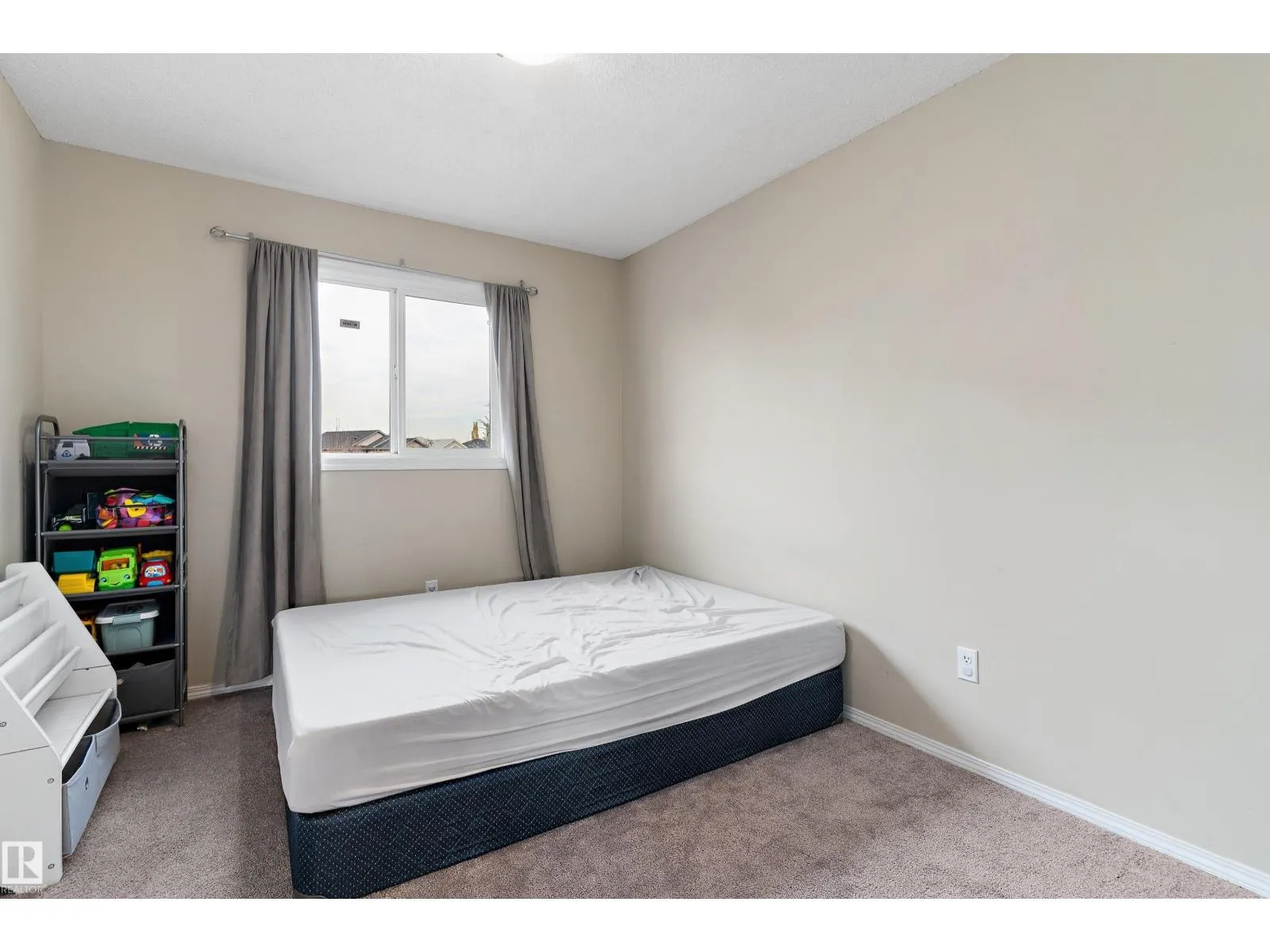 5950 164 AV NW